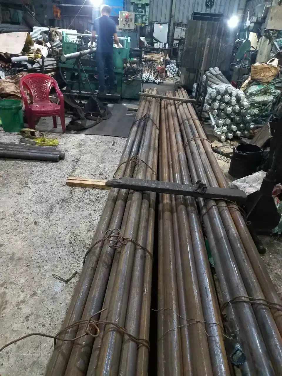 Xưởng sản xuất bulong tại Công ty TNHH COGA